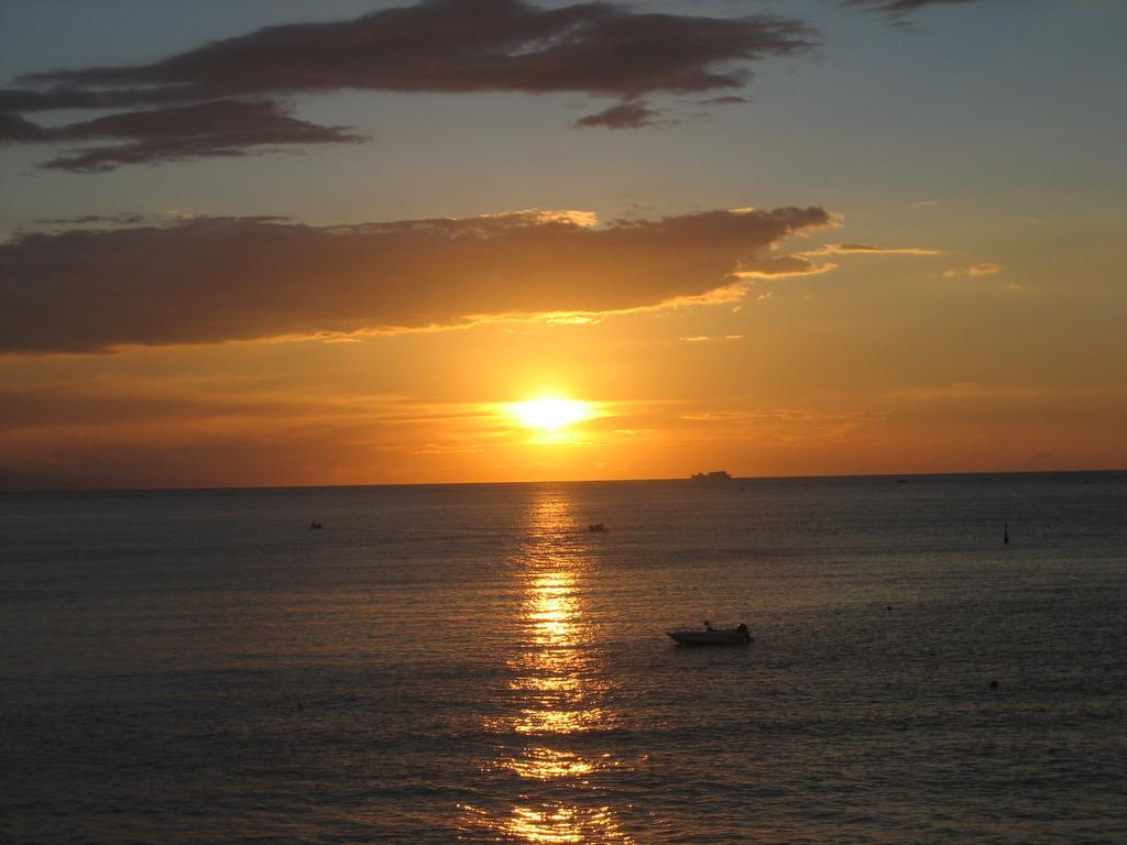Taorminaxos Wonderful Seaview Apartment Giardini Naxos Ngoại thất bức ảnh