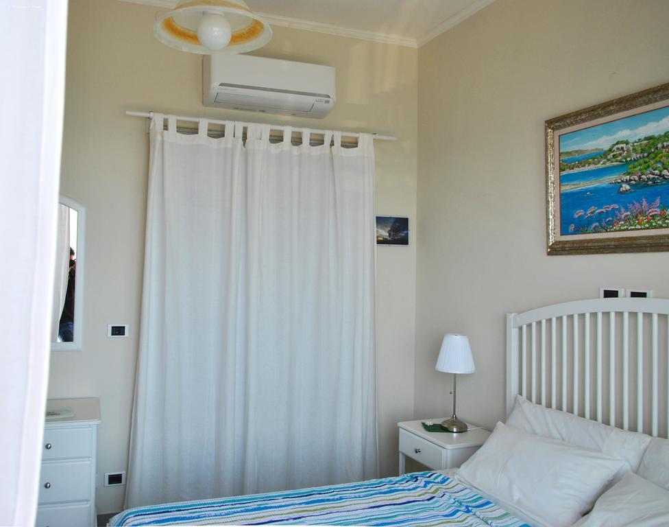Taorminaxos Wonderful Seaview Apartment Giardini Naxos Ngoại thất bức ảnh