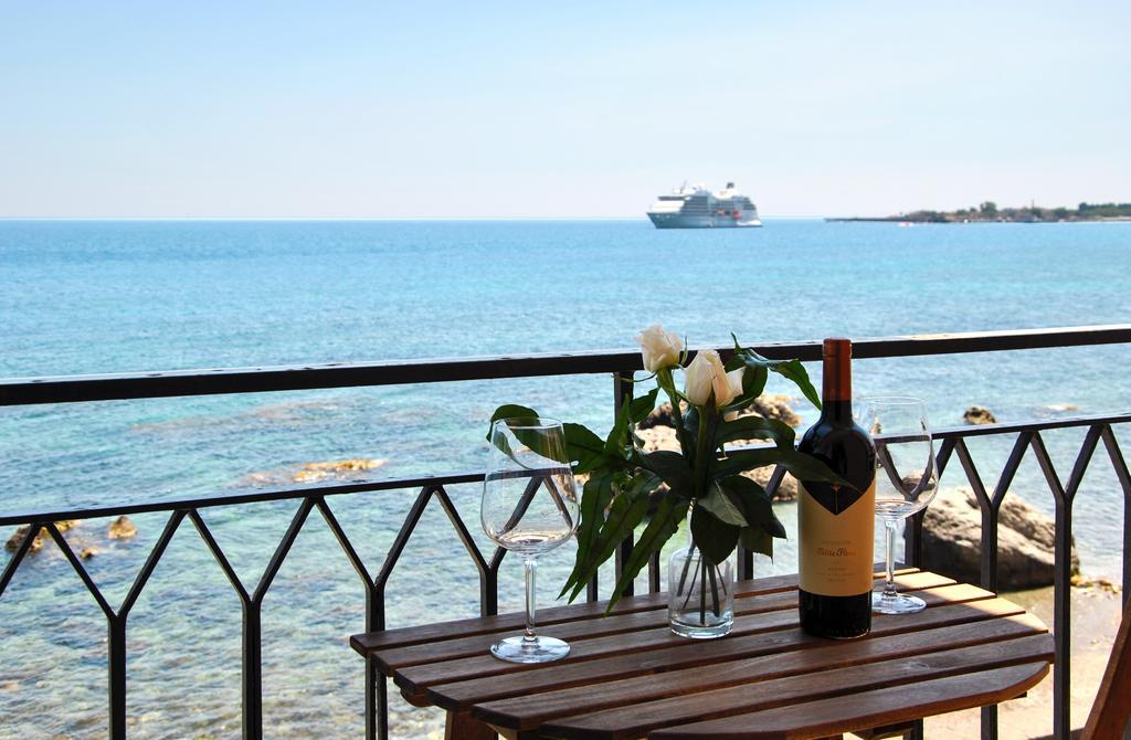 Taorminaxos Wonderful Seaview Apartment Giardini Naxos Ngoại thất bức ảnh